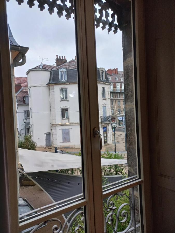 Le Carnot, A Deux Pas Du Centre Ville 贝桑松 外观 照片