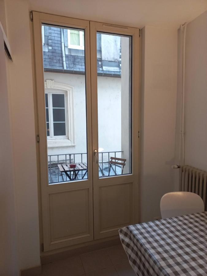 Le Carnot, A Deux Pas Du Centre Ville 贝桑松 外观 照片